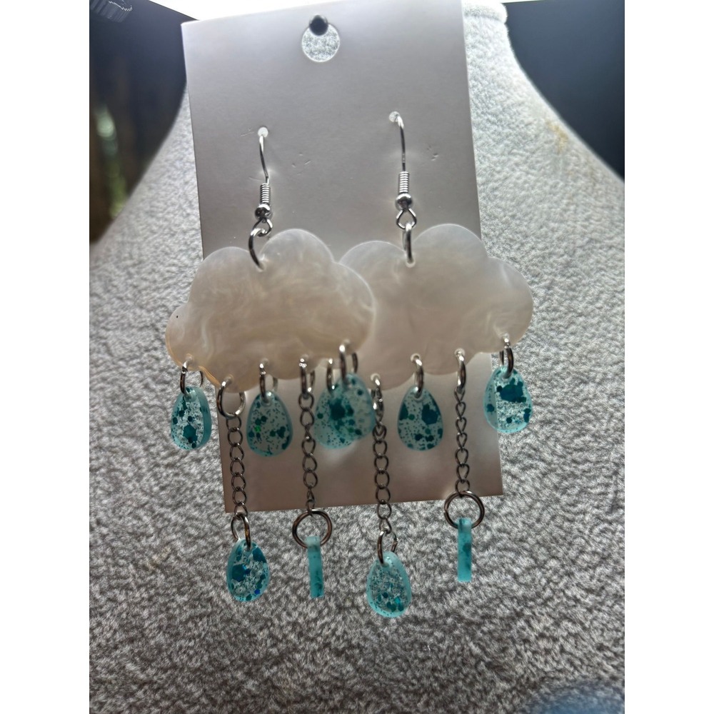 #5. White Marbleized Acrylic Cloud Dangle Earrings